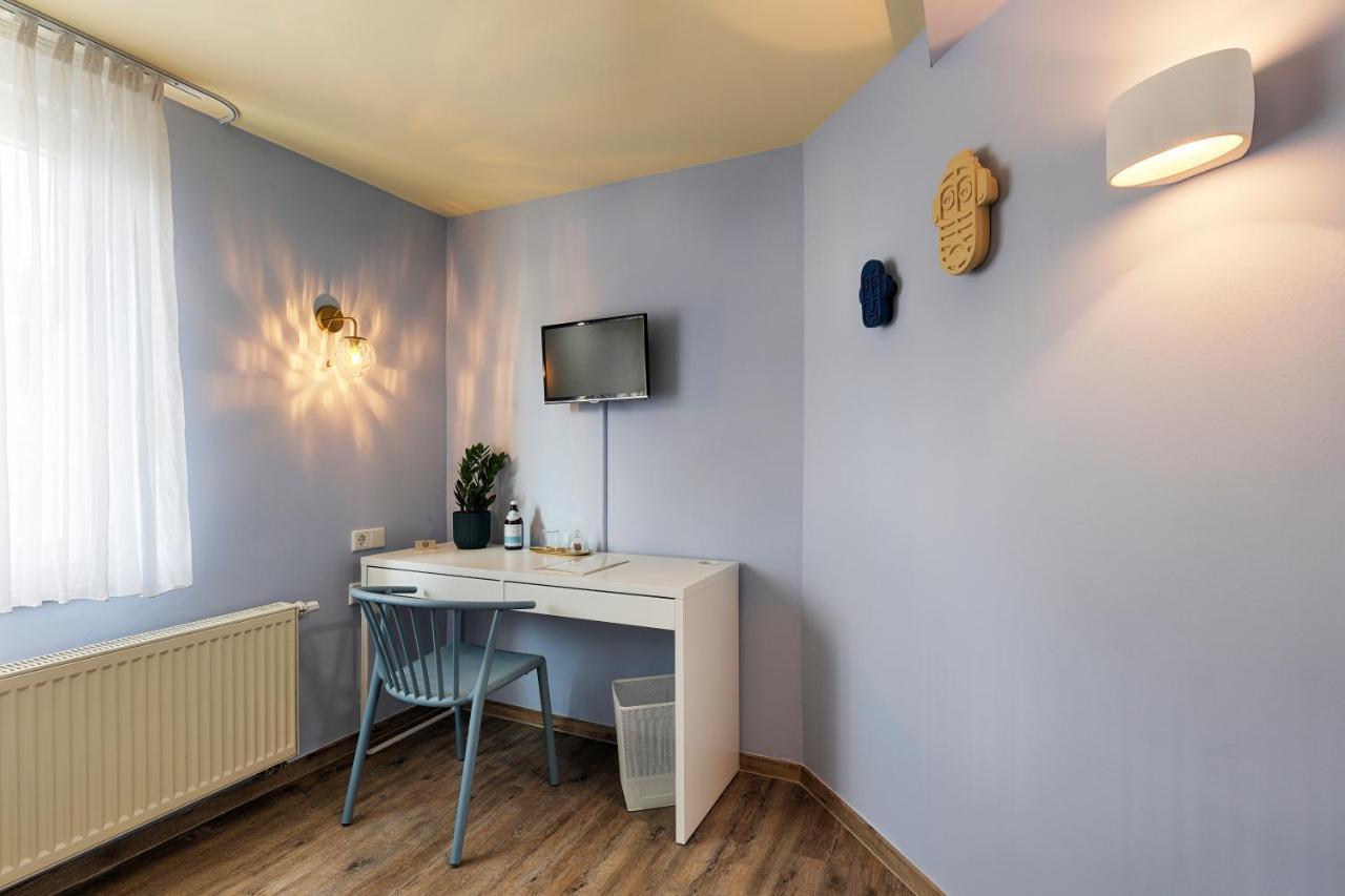 Hotel Kunterbunt In Wuerzburger Innenstadt Esterno foto
